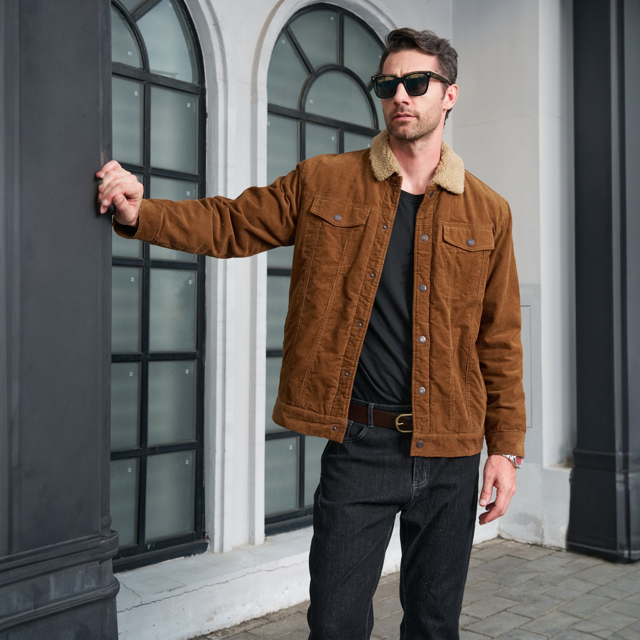 Men's Corduroy Jacket - Sherpa-Lined Winter Coat