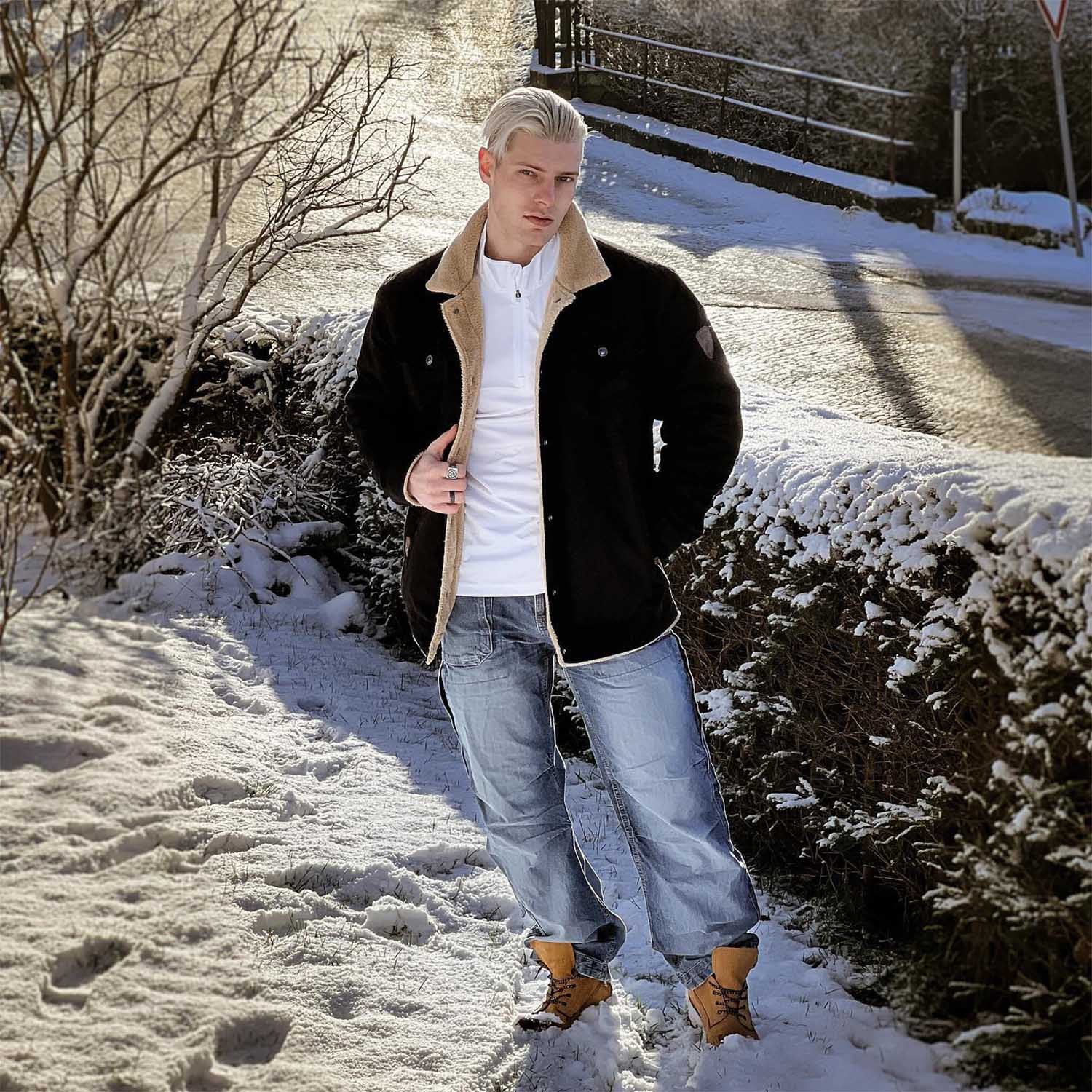 Men's Sherpa Lined Jacket with Multi Pockets