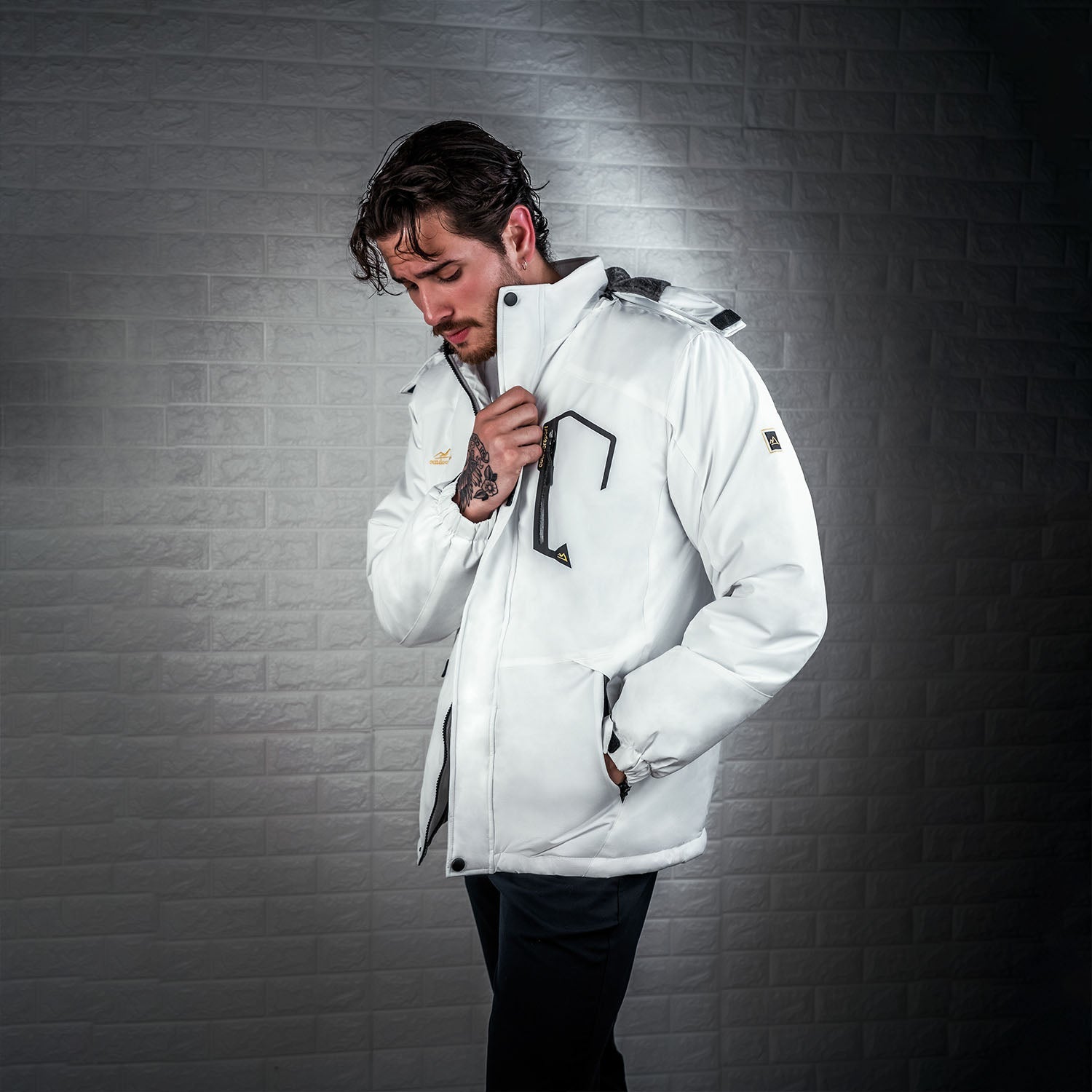 Men's Water-Repellent Winter Ski Jacket with Fleece Lining