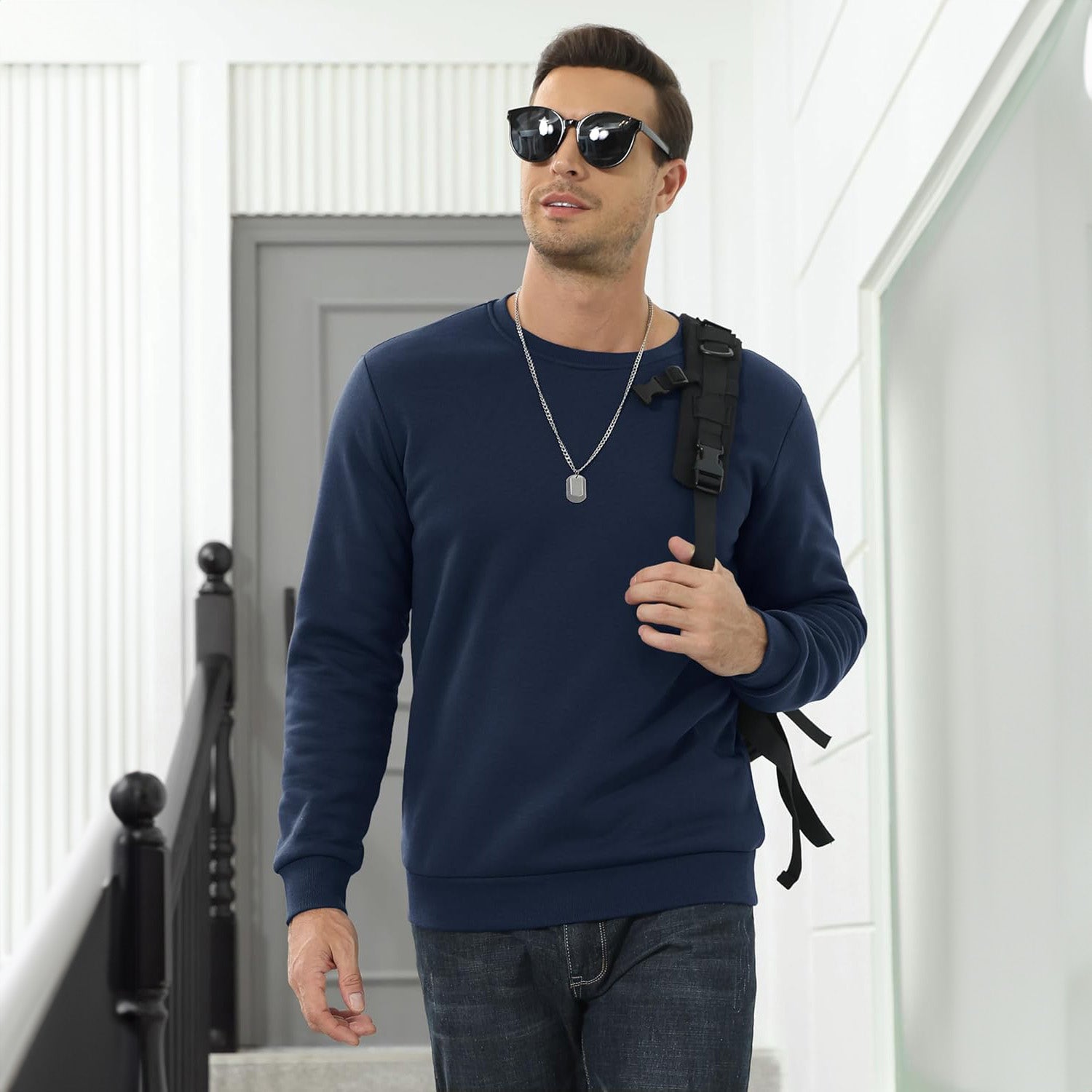 Men's  Basic Pullover Crewneck Sweater Fleece Lined Sweatshirt